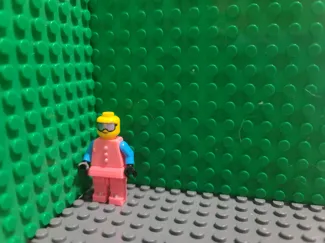 normal sized ''brick mini fig'' 
