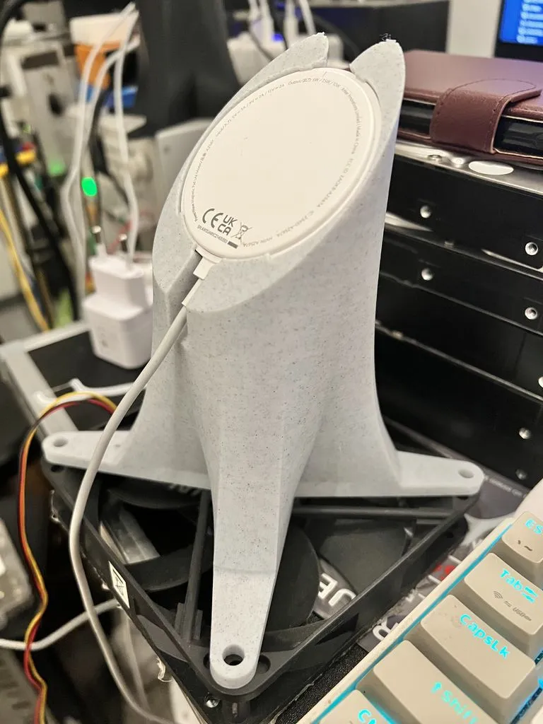 ANKER A2567A PowerWave charge pad stand