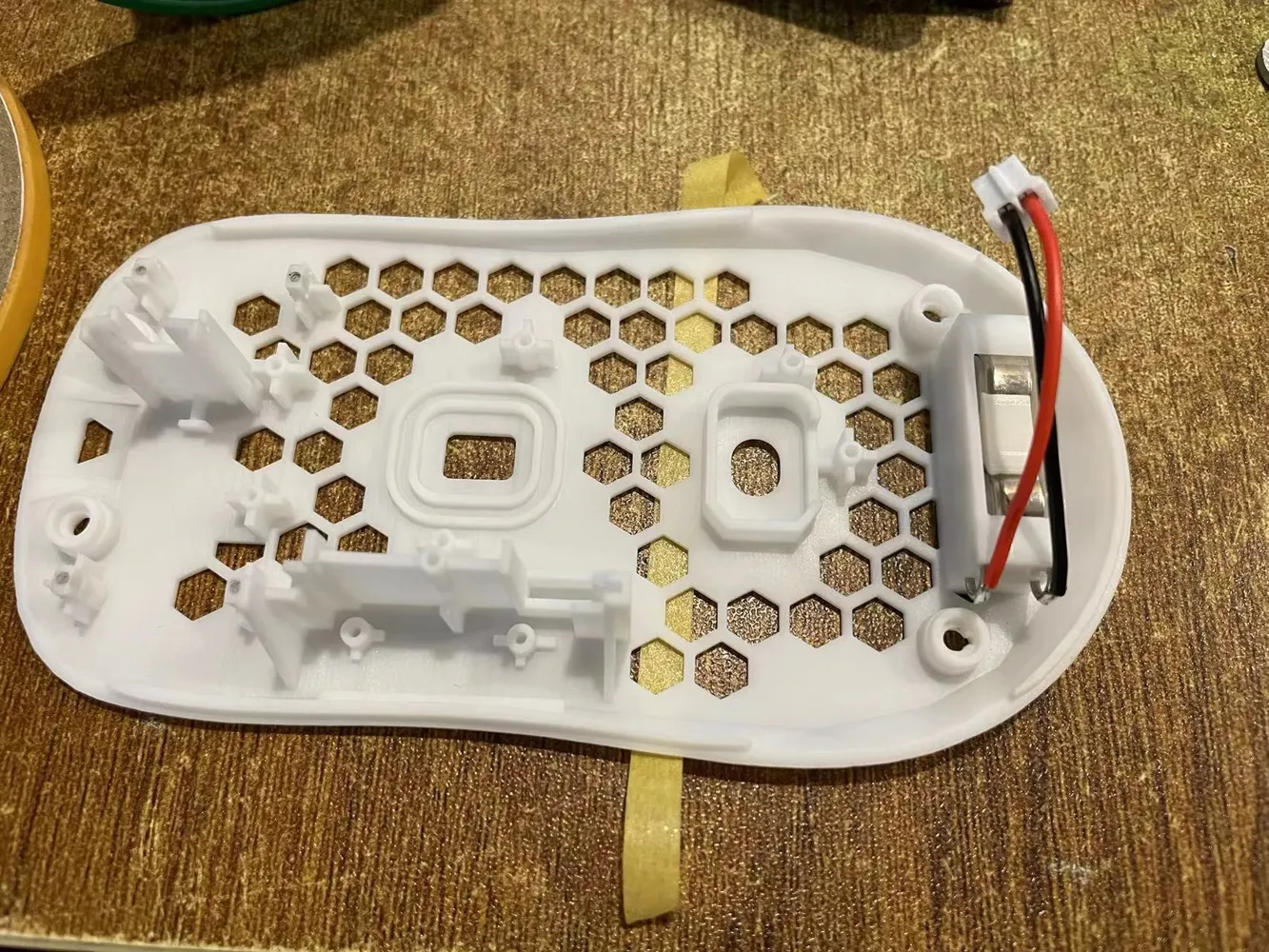 GPW Shell Mod for G305（LR44） - Free 3D Print Model - MakerWorld