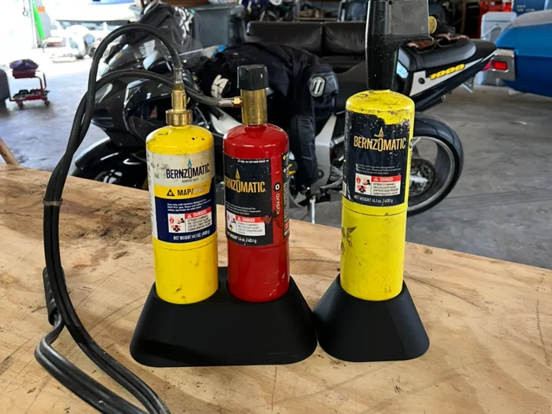 Bernzomatic Single and Dual torch bottle base