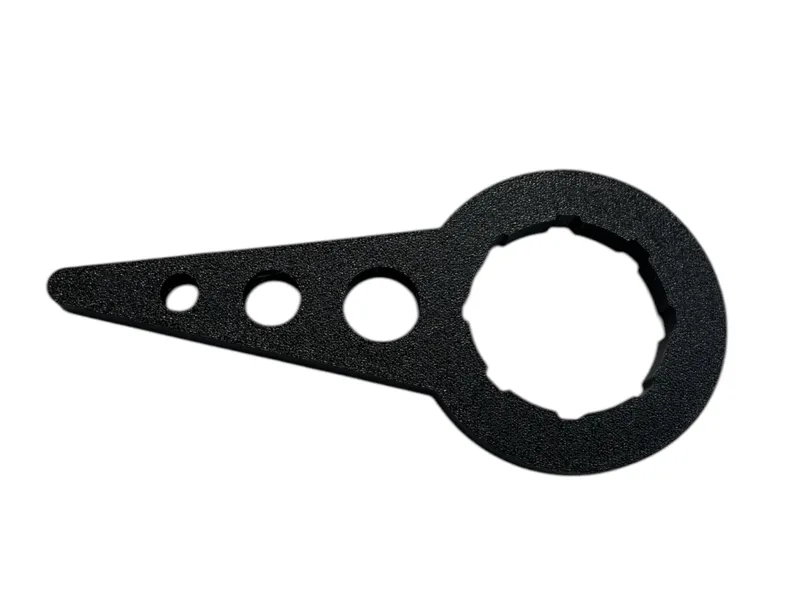 Gas cap loosener-opener for Vespa VXL150