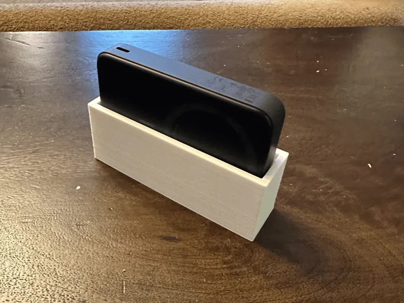 Anker MagGo Power Bank Qi2 Gridfinity