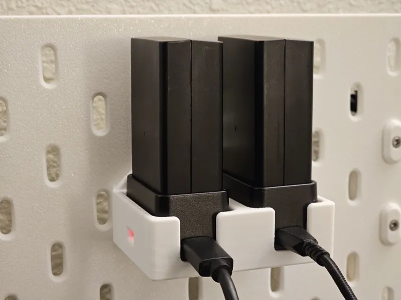Godox VC26 charger - Skadis mount (VB26 Battery)