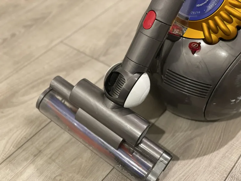 Dyson CY22/CY23 Big Ball V-Ball Floor Tool Wheel