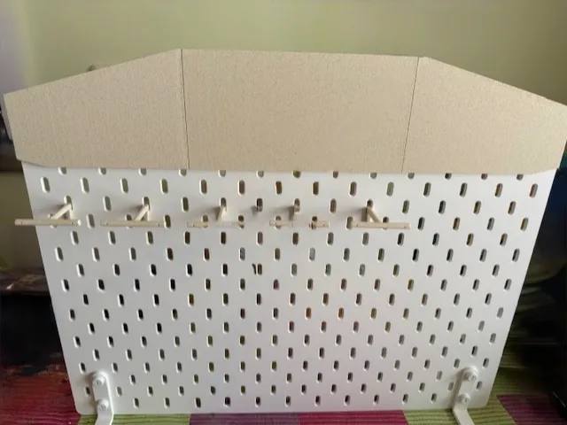 Display Skadis