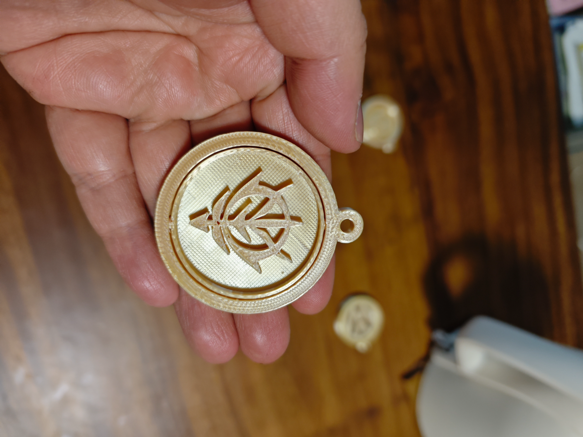 吉翁标志 解压 钥匙扣 可自由旋转