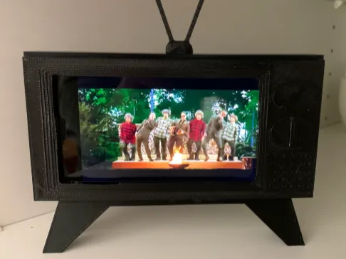 Support téléphone rétro façon téléviseur