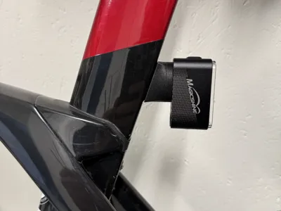 Trek Madone Gen 6 Magicshine mount