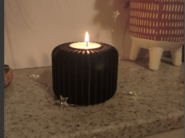 Minimalistic Ribbed Tealight Stand 