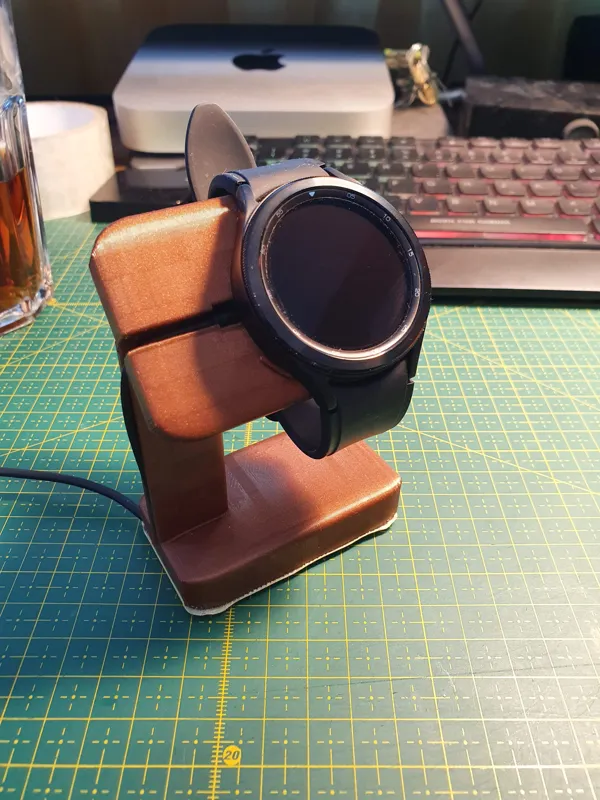 Samsung Galaxy 4 3 Charging Stand
