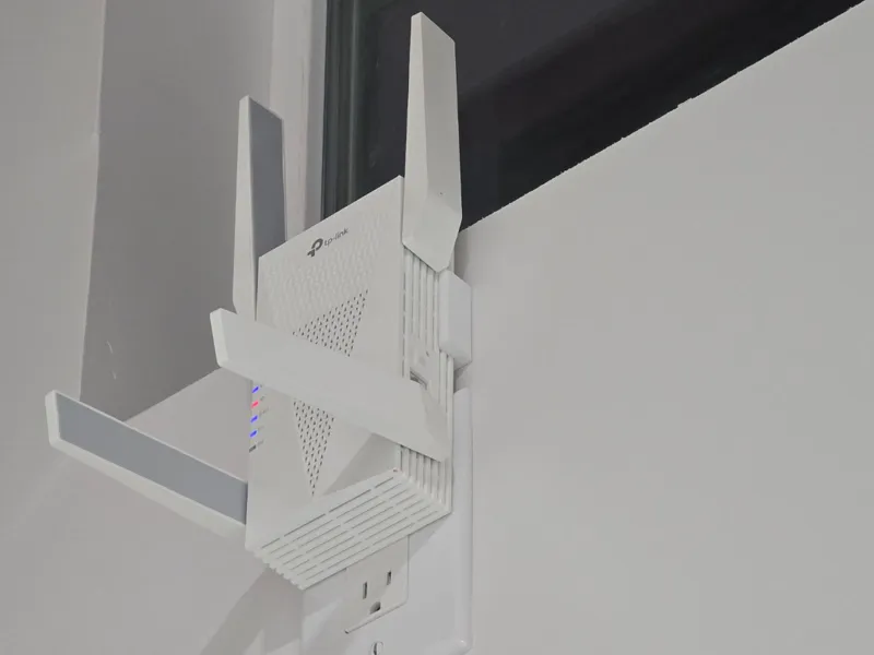 TP-Link AXE5400 Wall Support bracket