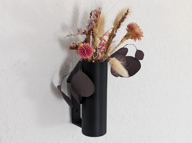 Wall vase