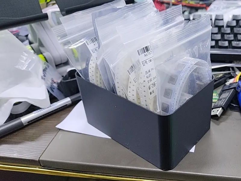 袋装元器件临时收纳盒