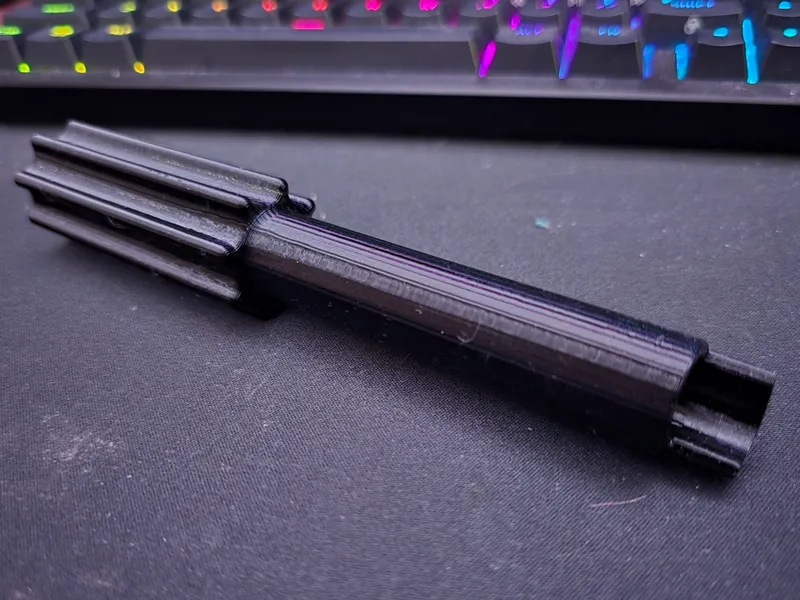 Revolver moon clip unloading tool