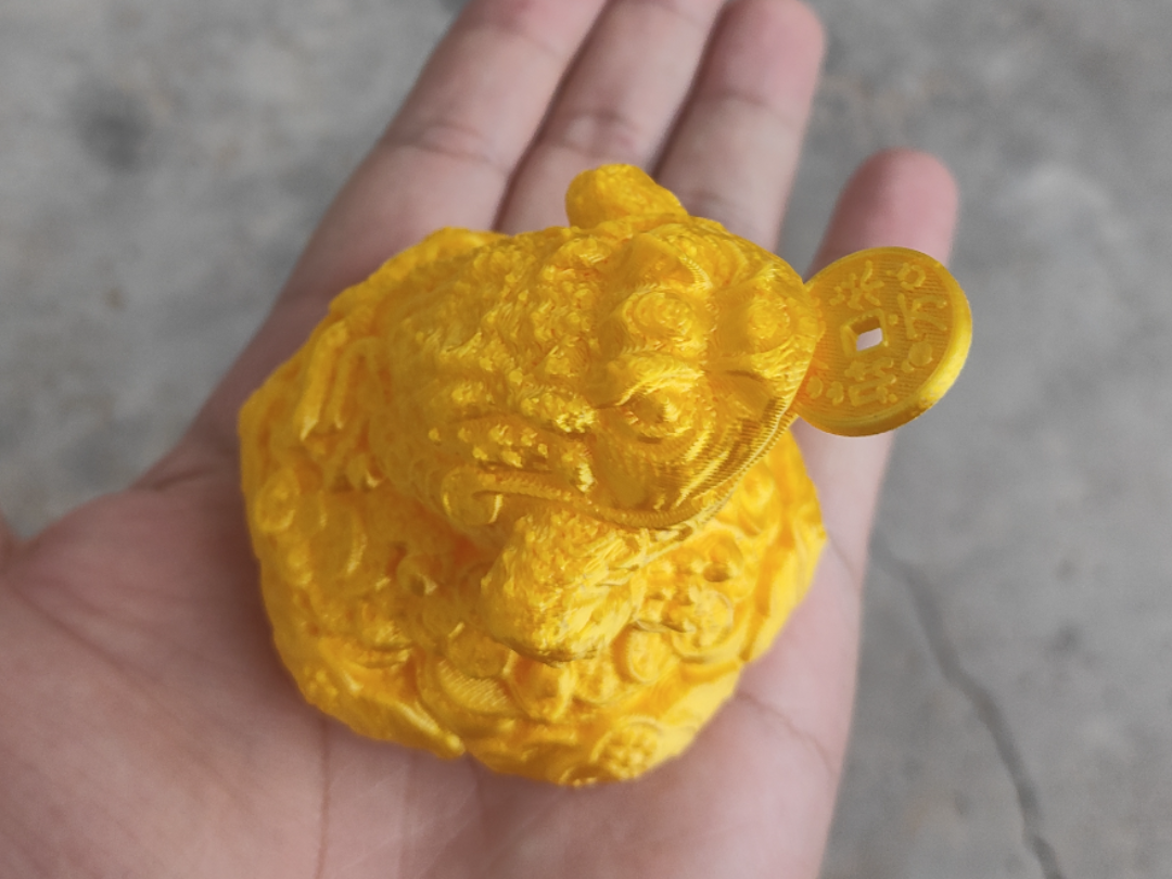 金蟾蜍 招财暴富 掌心涨薪