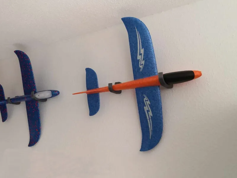 plane holder