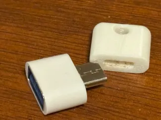 USB C keychain holder