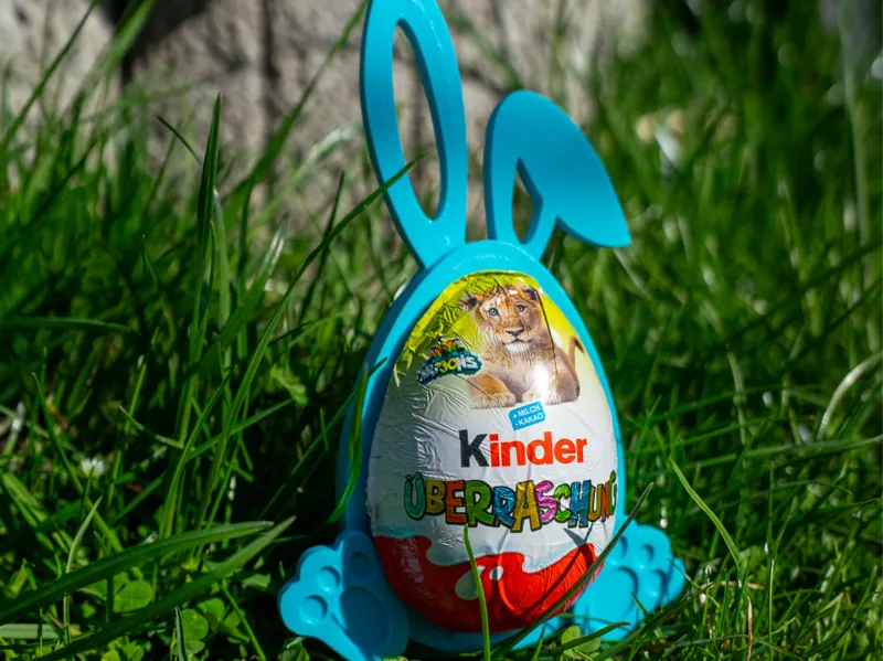 Überraschungsei Hase