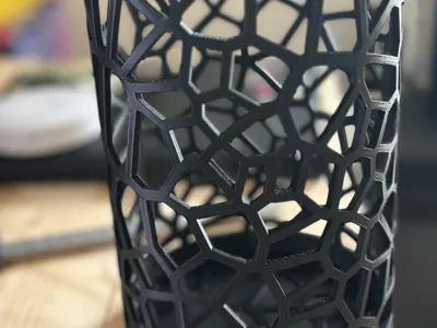 Voronoi container