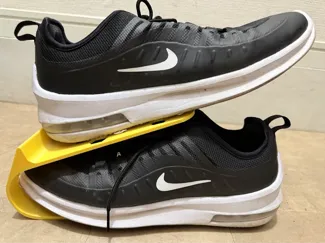 shoes holder