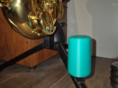 Meinl Didgeridoo stand adaptable as a saxophone stand