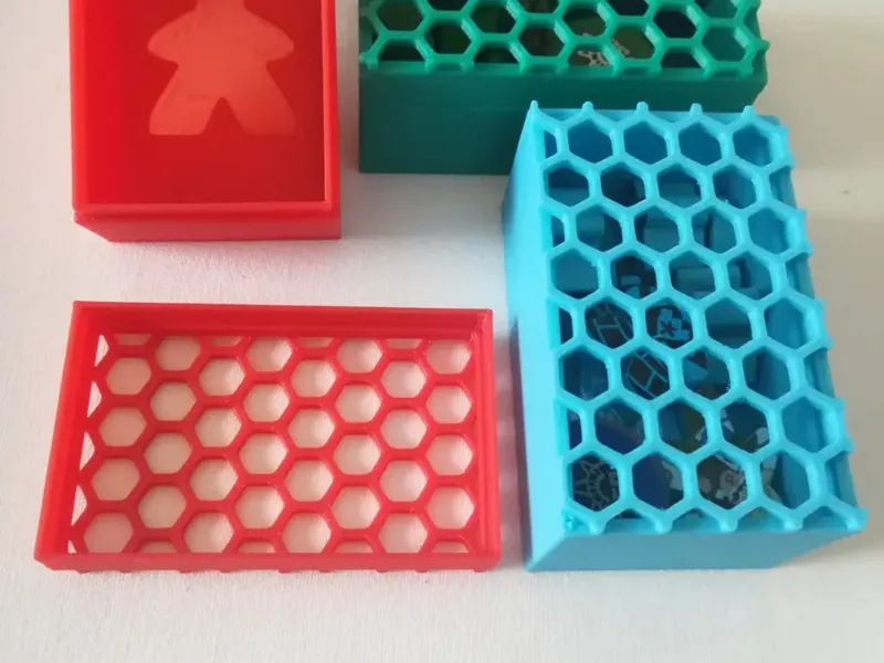 Meeple box and lid