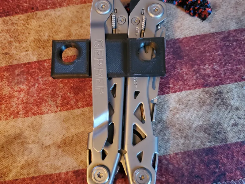 Knife holder