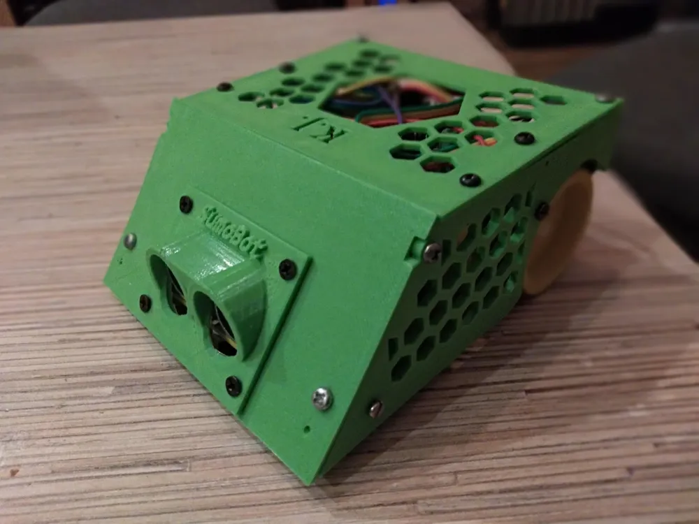 FSWbots Simple Sumobot by FSWBots - MakerWorld