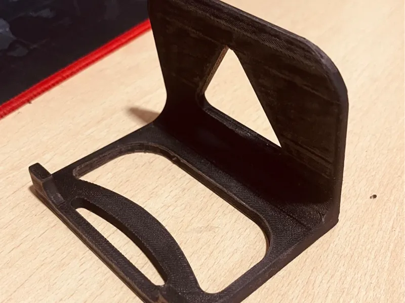 Phone Stand -- Mesh Hammock