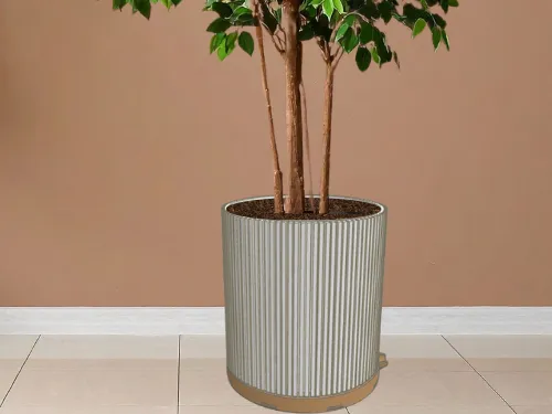 Ribbed Planter