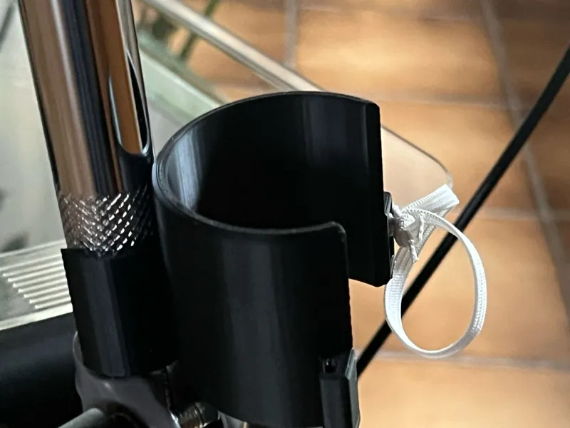 Umbrella Clip for Rollator/Walker