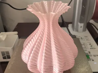 半透明花瓶