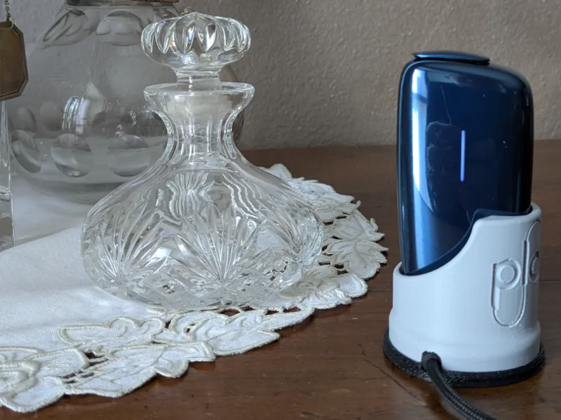 Ploom Stand