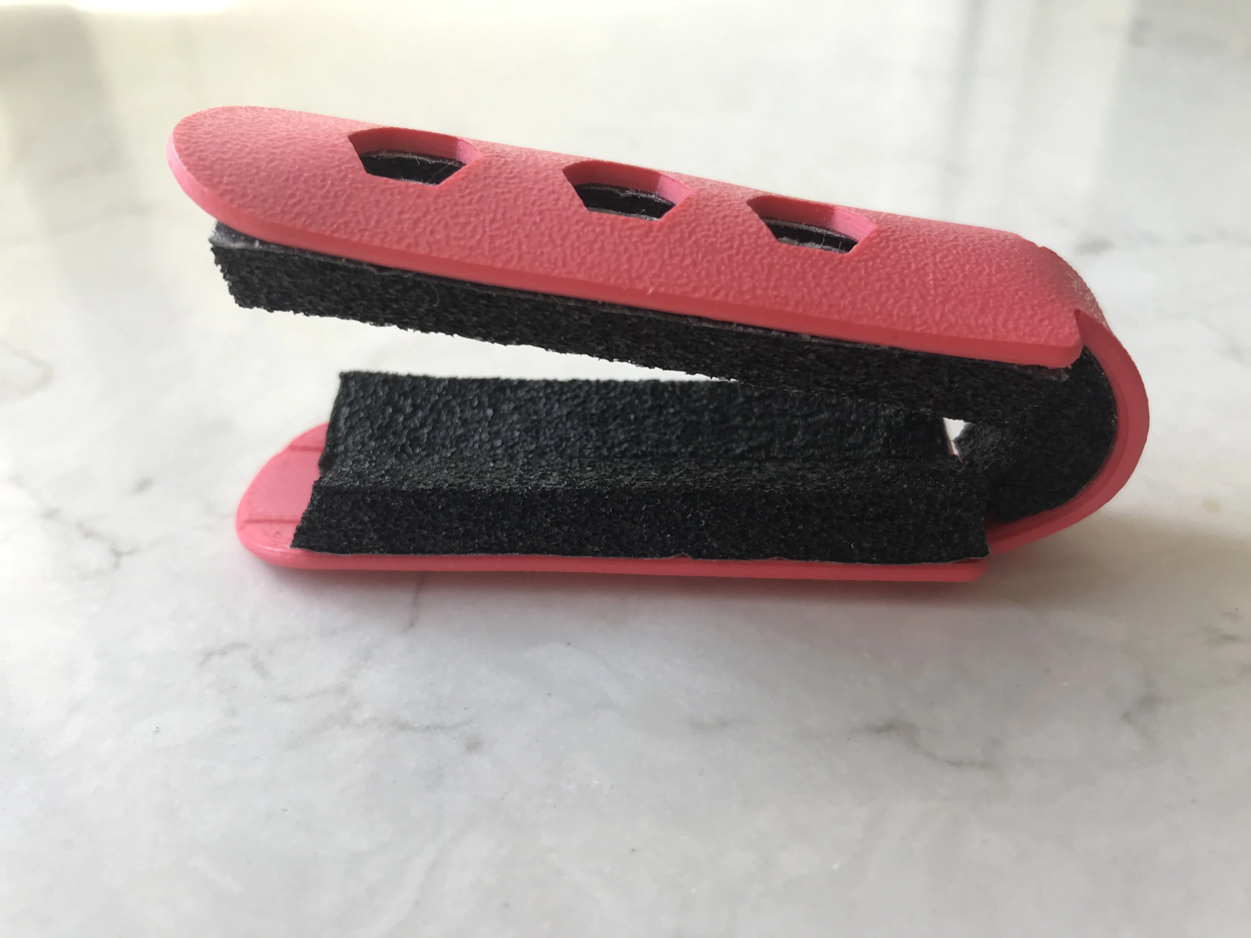 Finger Splint - Free 3D Print Model - MakerWorld
