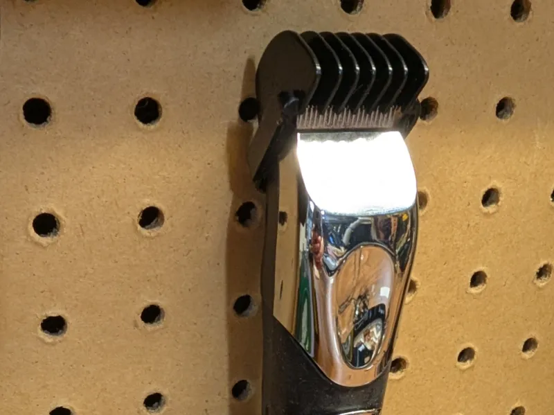 Wahl 9854L Pegboard Holder