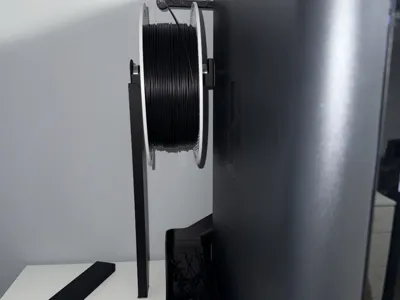 side spool stand to support and prevent sag. 