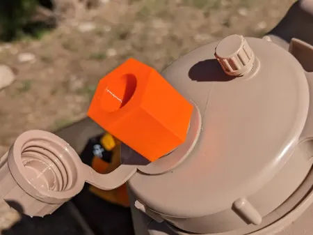 Sceptre water jug adapter for electric pump