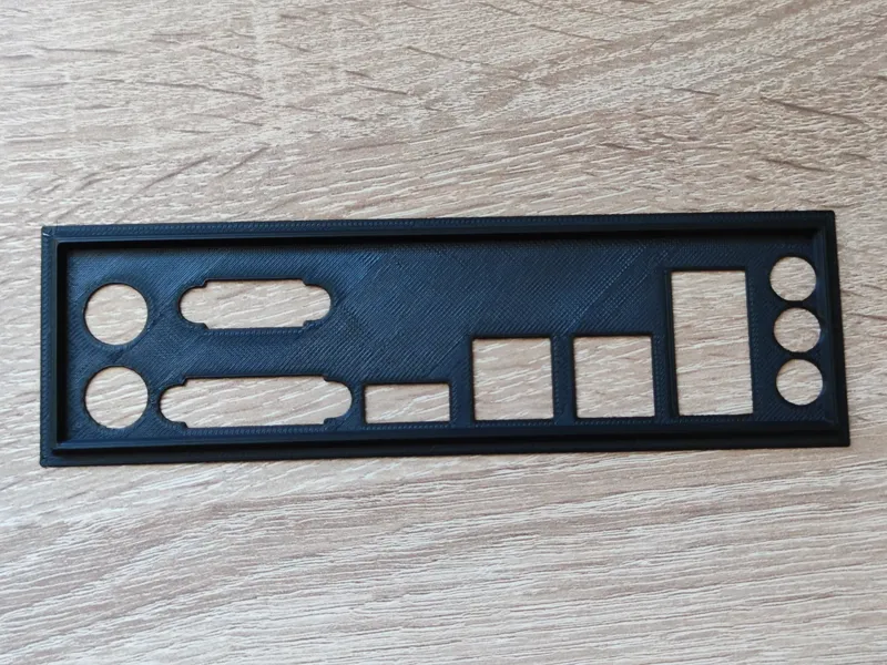 Gigabyte GA-A320M-S2H IO shield