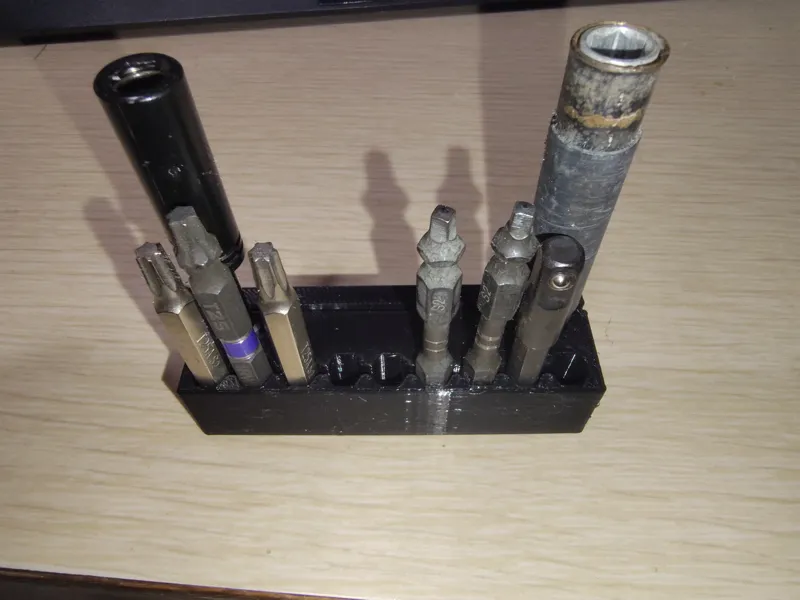 Hex drill bit holder (modified)