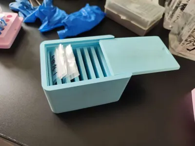 Small box with sliding lid, antibody box