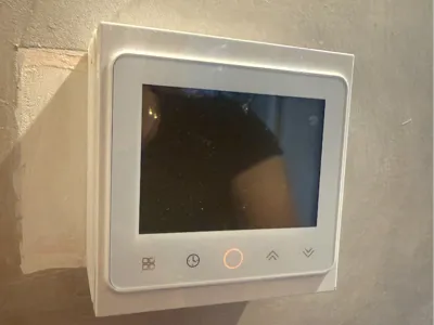 Thermostat Holder 