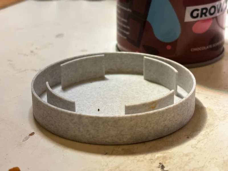Plant Drip tray for 60-70mm cans