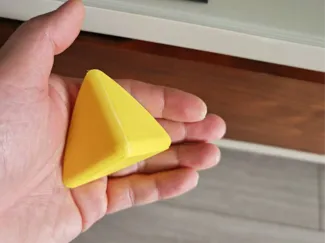 防撞角
