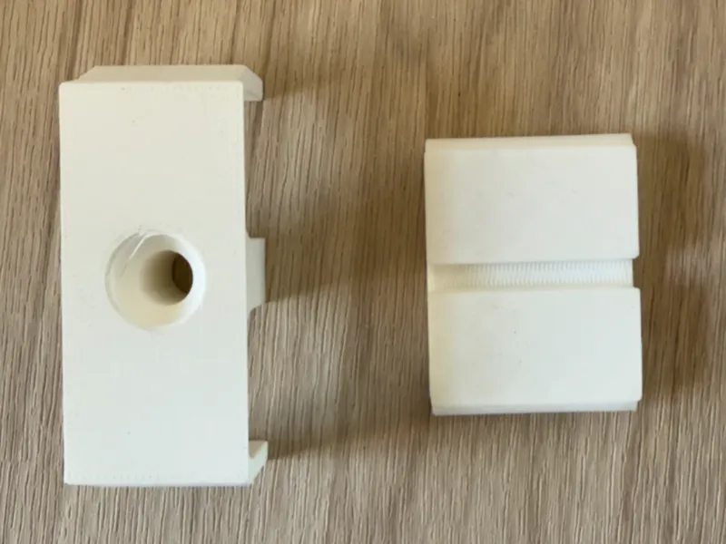 Sockelleisten Halter HZ 150