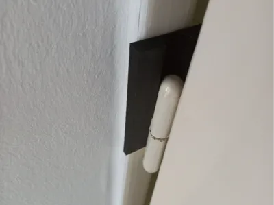 Door Hanger Aid