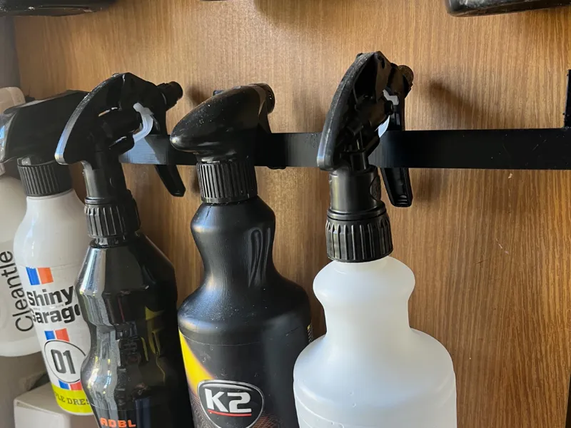 atomizer holder
