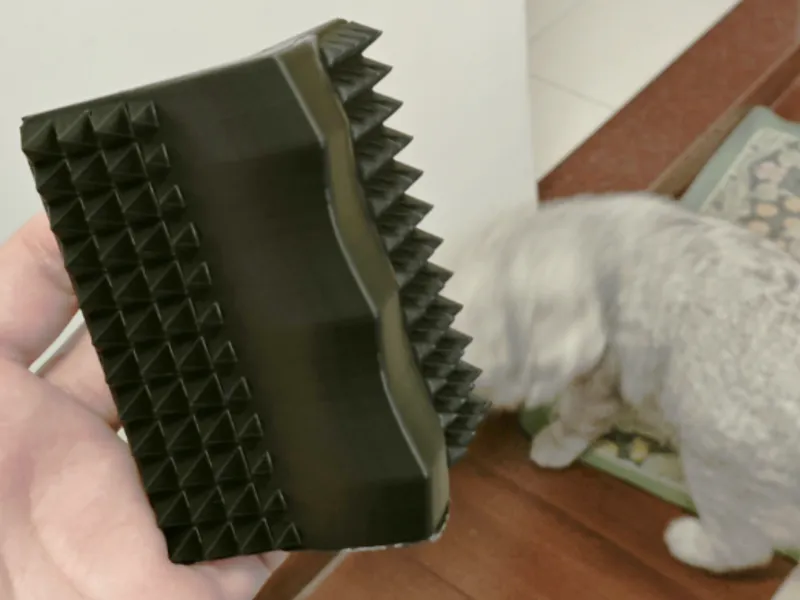 猫咪自助挠痒神器，快乐赛神仙！！