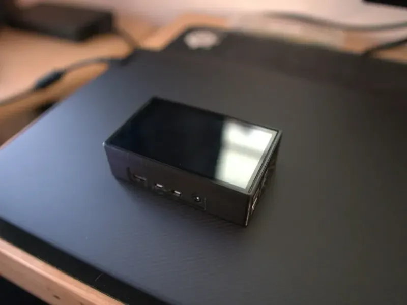 Hyperpixel 4.0 Pi 4 Case