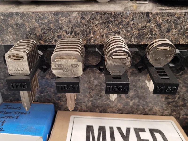 Car Key Holder Mutliboard