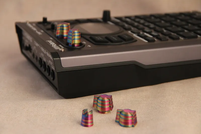 Chickenhead Knob for Roland SP-404 MKII
